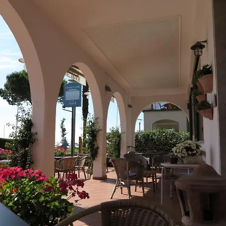 Sette Archi Hotel